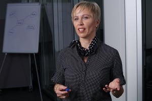 Dr Susanne Kuhlendahl